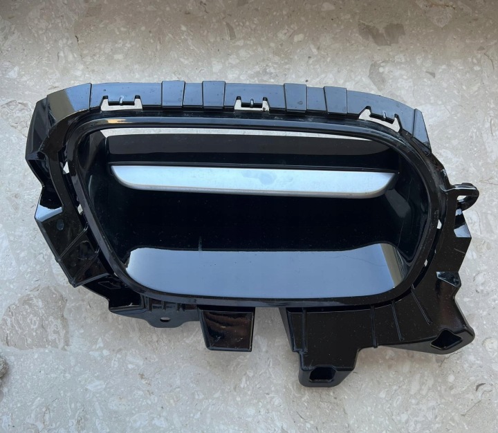 KIA X-CEED 2021-2024 LIFT Lüftungsgitter der Stoßstange links vorne 86563-J7PA0