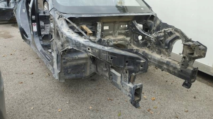 BMW X6 E71 2012 radhaus längsträger rechts vorne längsträger