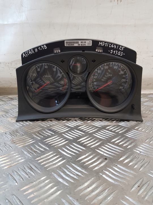 Instruments tachymètre compte tours 13186328HK OPEL ASTRA H 1.4B 04R- EUROPA