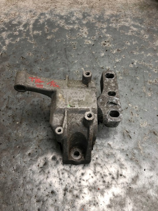 holder engine mount VW SKODA AUDI 5N0199262F