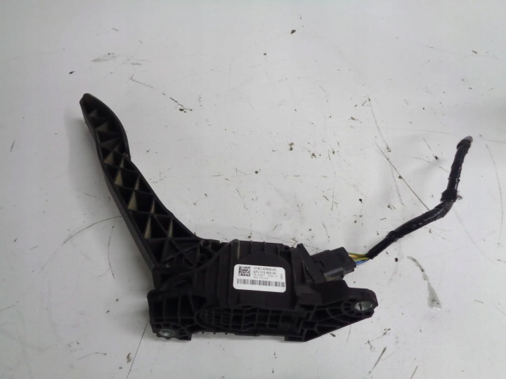 FORD FIESTA MK8 16-23 pedala gasa PRZYSPIESZENIA H1BC9F836AC