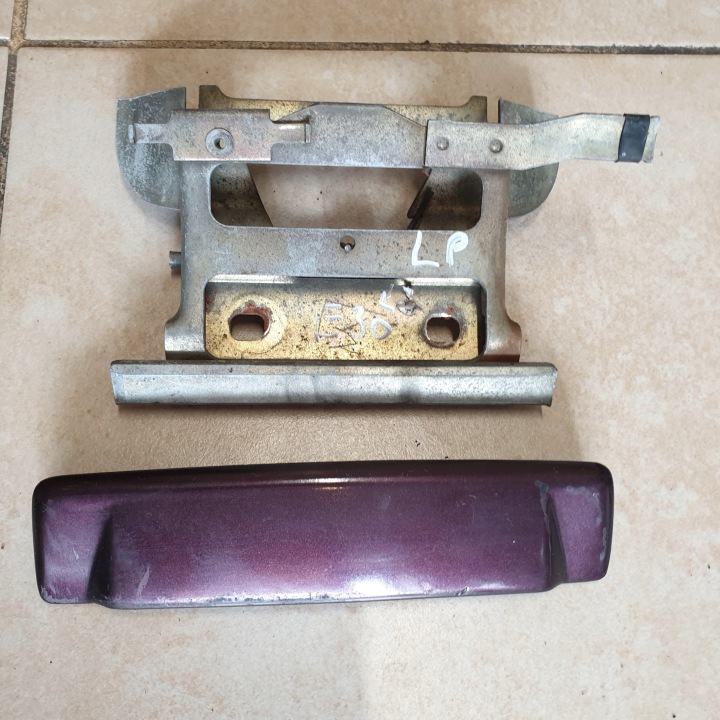 Poignée Externe Gauche Avant BMW E30 1923996