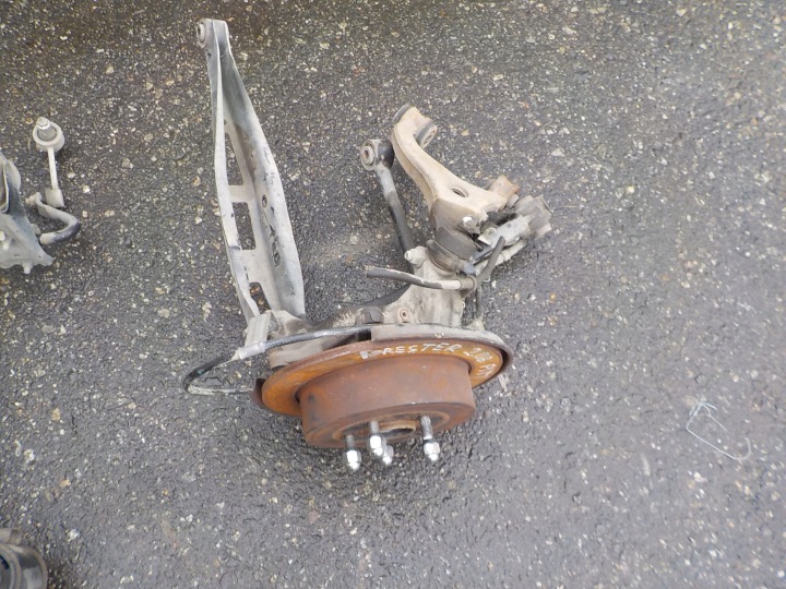 Mozzo FUSELLO braccetto Destra posteriore subaru forester III SH 2,0 B 2011r