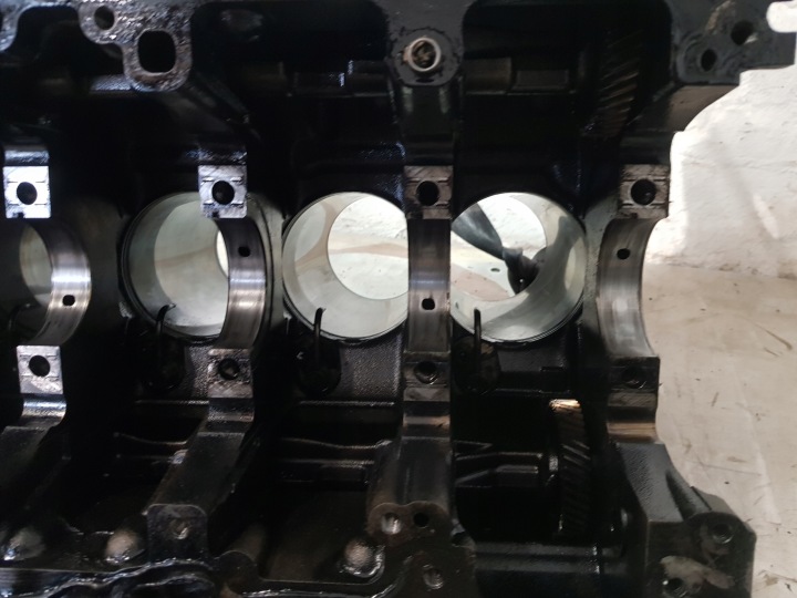 BLOOK ENGINE BMW E90 E87 E91 X3 2.0 D Zzoemcodez 13