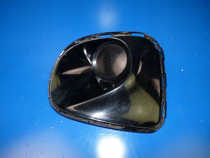 Toyota Avensis T27 LIFT T29 griglia Paraurti Destra Anteriore