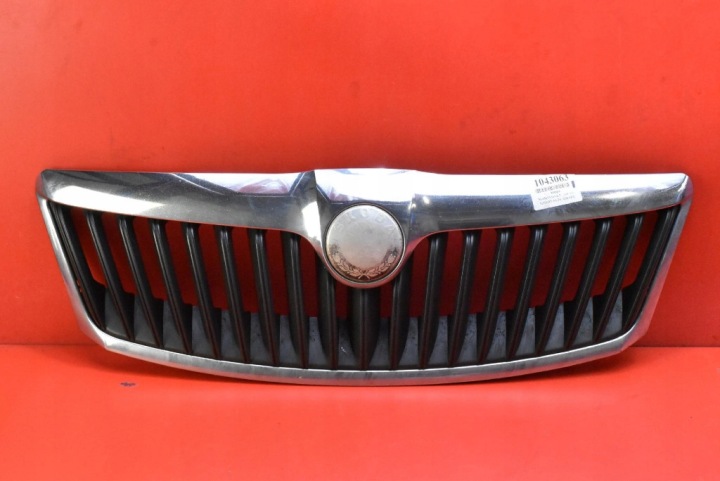 GRIGLIA nero CHROM 1Z0853651C SKODA OCTAVIA 2 II 08-13