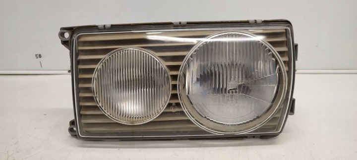 light front front left Mercedes W123