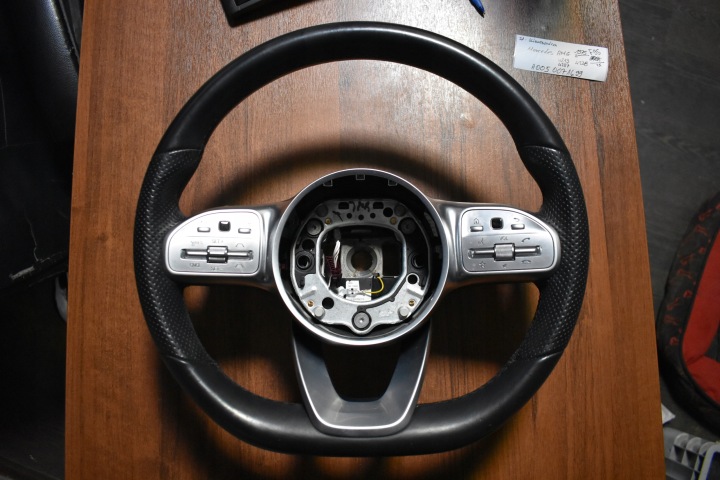 IDEALNA LENKRAD AMG MERCEDES W213 W257 W238 1