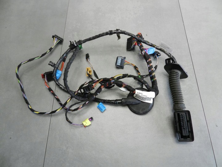 VW GOLF VII 7 bundle door left front 5G4971161JK