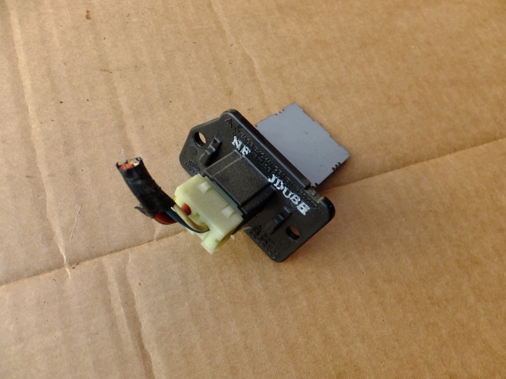 résistance chauffage habitacle hyundai ix20 2014r