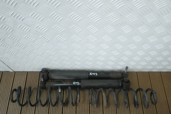 RENAULT MEGANE III 08-16 HB Stoßdämpfer hinten P/L + Fahrwerksfeder KOMPLET OE