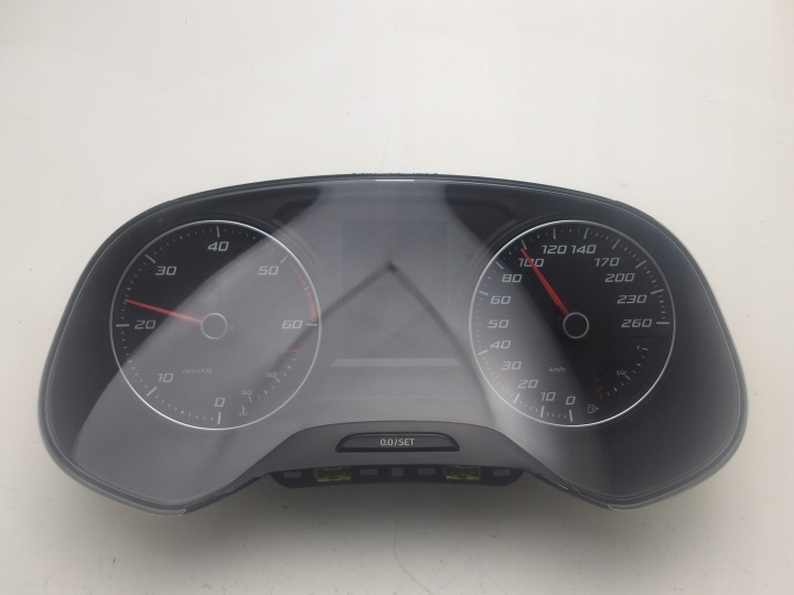 SEAT LEON III 5F 12-20 2.0 TDI budíky budiky 5F0920873A EUROPA OE
