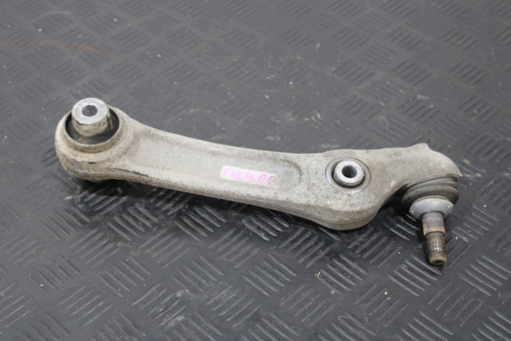 vilica desni prednji dio donji BMW 5 F10 F11 LIFT KOMBI
