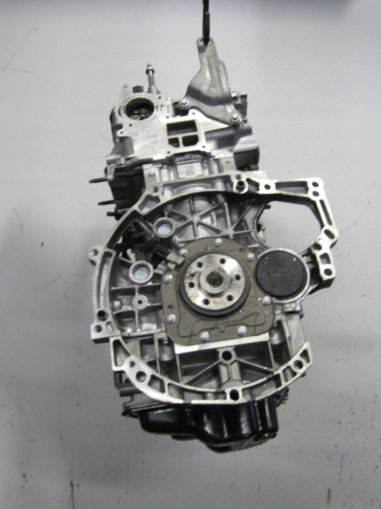 engine MOTOR pillar PEUGEOT CITROEN OPEL 1.2 THP HN05 10TMA4