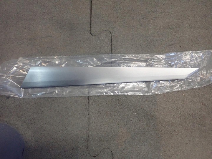 moulding door right rear part MERCEDES C-KLASA W204 sedan