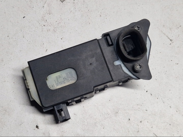 VOLVO V50 motor klappen des kraftstoffsbehälters 30716754