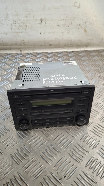RADIO Tovární VW POLO IV