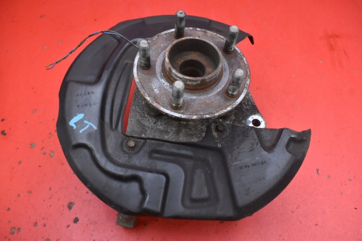 Mozzo FUSELLO perno mozzo sinistra posteriore DG9C-5B759-A FORD MONDEO MK5 2.0 TDCI 150 KM 14