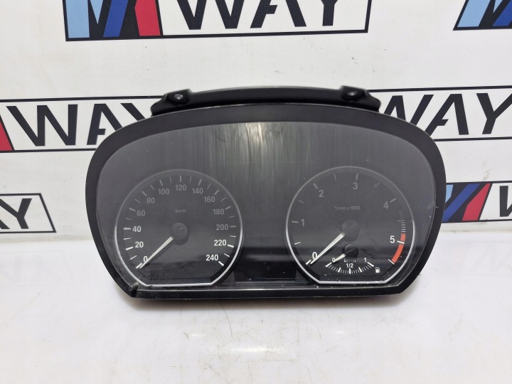 BMW E81 E82 E87 E88 budíky budiky EUROPA originál 9166821