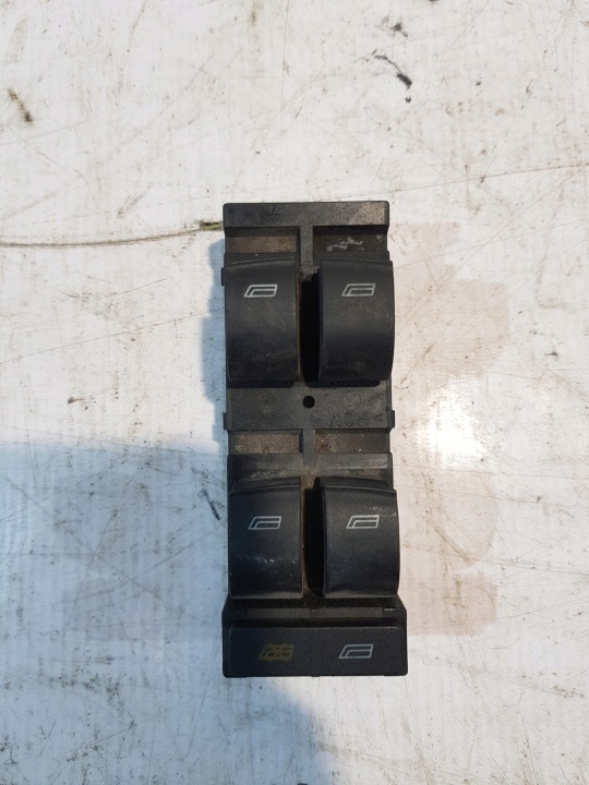 Dla Audi A6 S6 1998-2004 C5 4B0959851B, 4B095985
