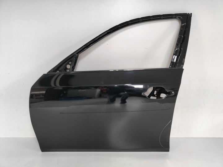 dveře přední levé BMW 5 E60 E61 03-10