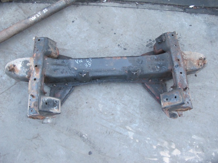 VW LT SPRINTER W903 95- axle beam subframe axle beam front