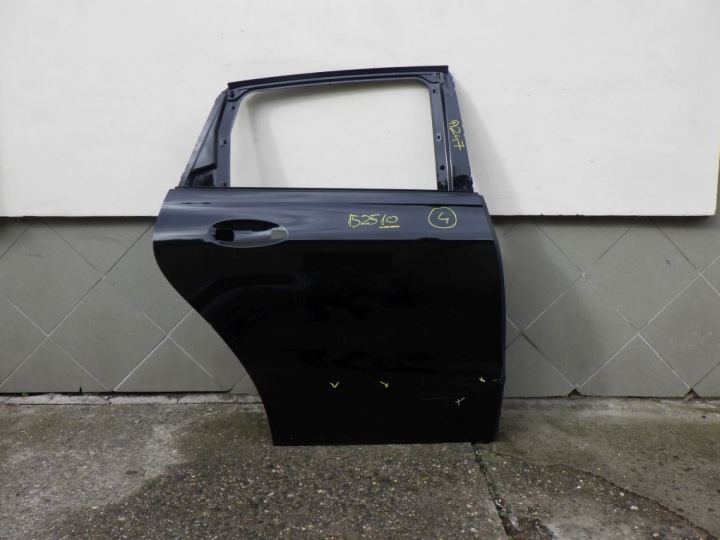 MERCEDES B KLASA 247 W247 Portière Droit Arrière