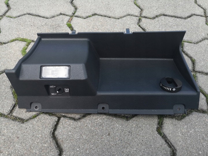 passenger compartment plato VW CADDY III 2K0867291