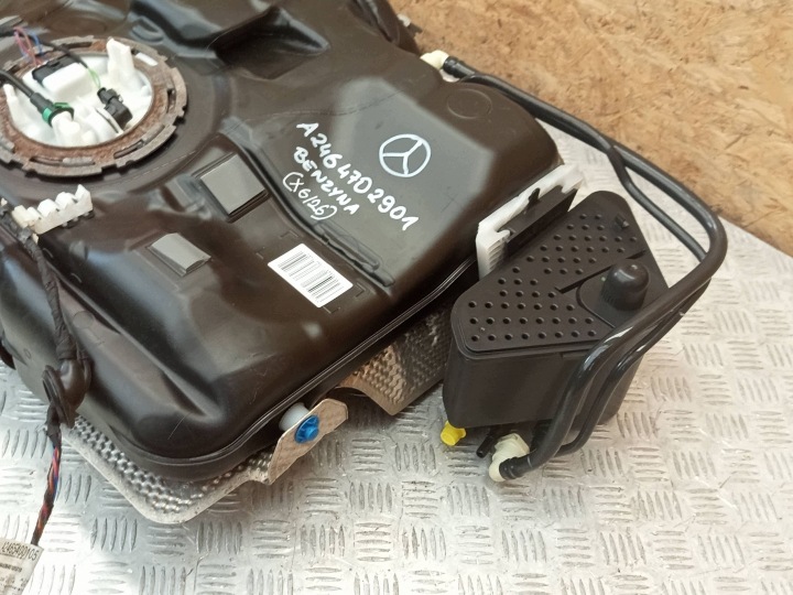 MERCEDES OE A2464702901 GLA W156 X156 B W246 FUEL FUEL BENZYNA 12