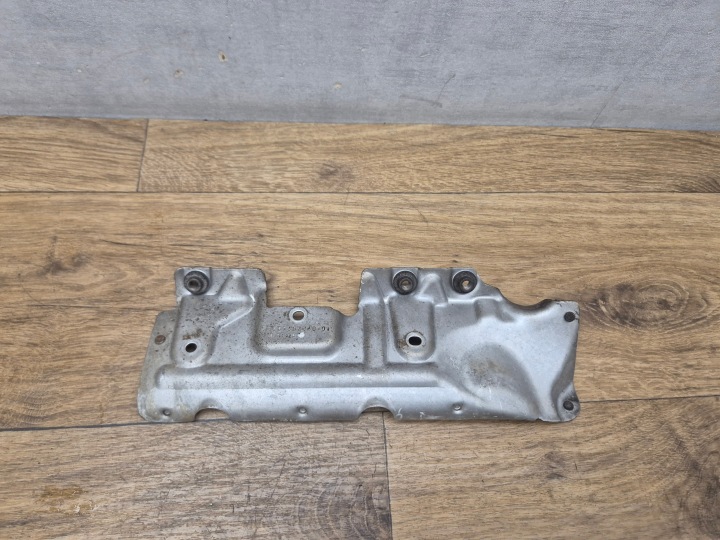 BMW F01 F06 F10 F13 G11 G30 Destro copertura GREMBIALINA TERMICZNA TURBO N63 S63 7603060