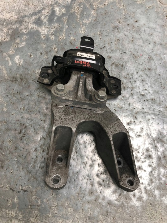 Stütze getriebehalter getriebestütze getriebelager OPEL KARL 95174536 42441515