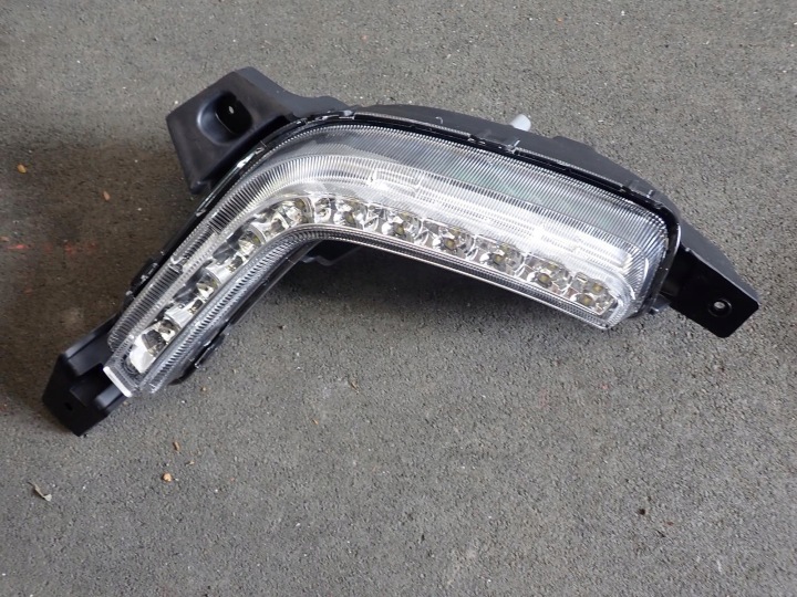 FEUX ANTIBROUILLARD GAUCHE LED HYUNDAI I10 II 2014- 92201-B901