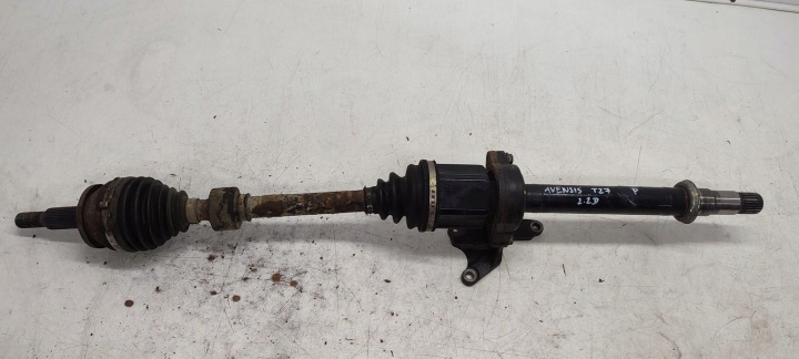 semi-axis right long Toyota Avensis T27 2,2 D4D
