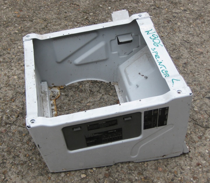 MERCEDES SPRINTER W906 Porta Supporto sedile sinistro KIEROWCZY A9069110100