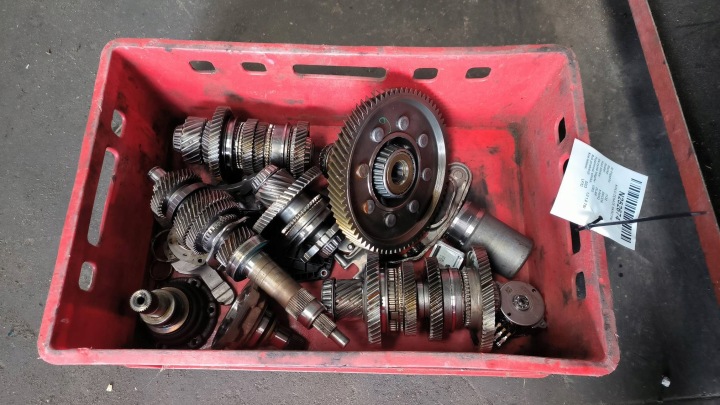 Reifen Rad ZEBATE Getriebe URG 1.0 TSI SKODA KAMIQ