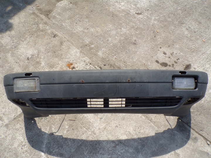 nárazník přední předek AUDI 80 B3 mlhovky (R1)