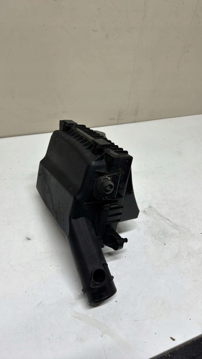 cover of a filter, air B207 - SAAB 9-3 II 93 02-11 petrol 1.8T 2.0T