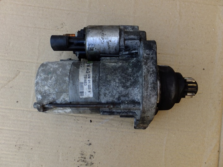 Anlasser Starter vw passat b6 2,0 tdi 02M911023N