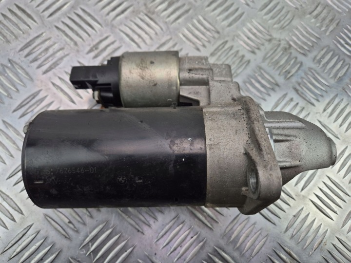 BMW 5 F10 F11 520i N20B20B Moteur du démarreur 7626546