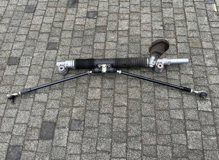 Boîter direction TOYOTA IQ 09MD630-10 BDB EU