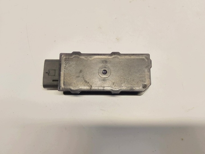 Audi Q4 89A 45 E-TRON , SUV, 2023 amplifier aerial module 5WA962133E