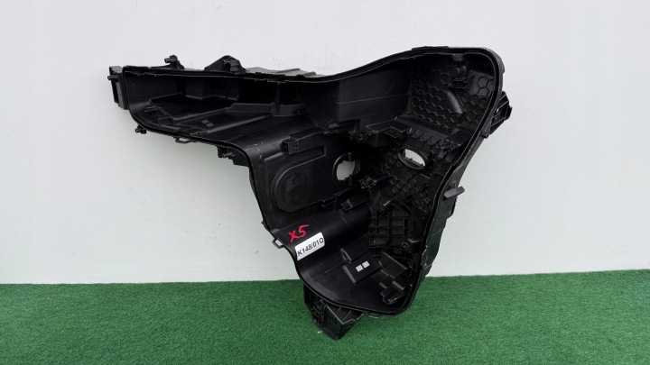 VOLVO SE90 left light front PUSZKA FULL LED SE90LH K148/01Q