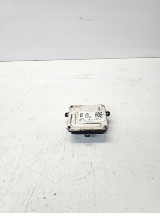 control unit REFLEKTORA AUDI A3 8V A4 A5 A6 A7 A8 4G0907697D