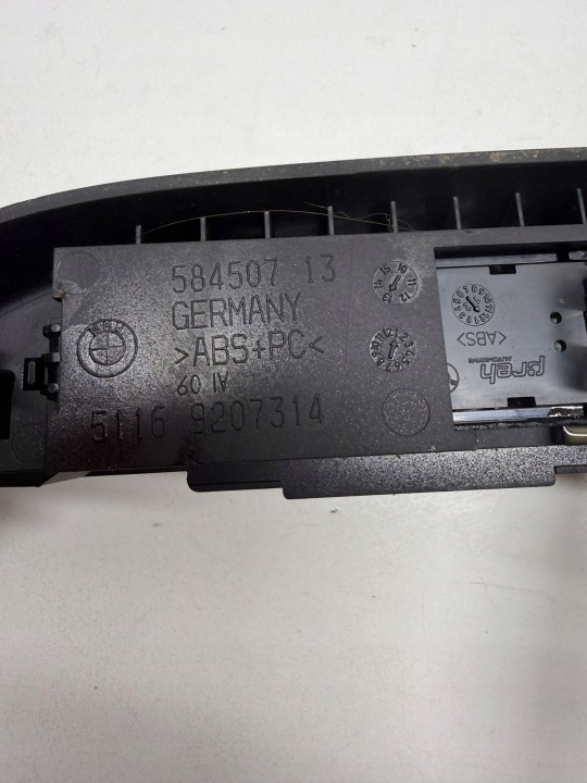 BMW 1 F20 F21 2014 OKVIRNA PRAVA STRANI 105026819 8