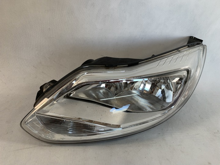light reflektor left Ford Focus 3 III 10-14r BM51-13W030 08.26
