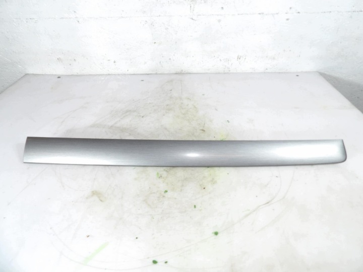 Leiste Schutzleiste DEKOR konsole VW PASSAT B7 3AB857212D