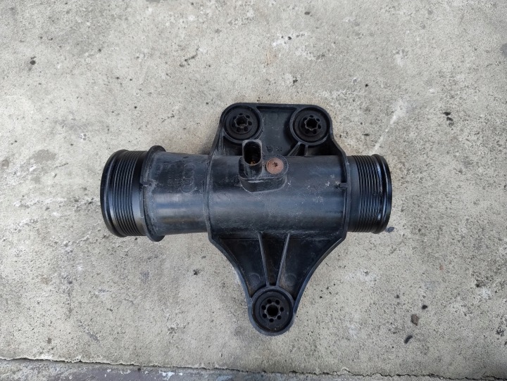 Tuyau Tuyau flexible Intercooler AUDI A6 C7 4G0145673AH