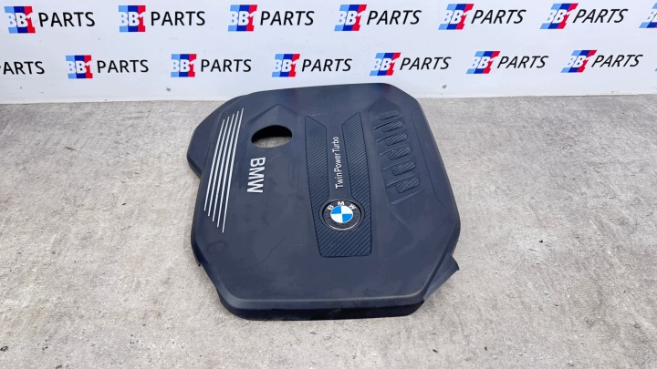 BMW G05 G06 X5 X6 G20 G30 cover upper of the engine 8571320
