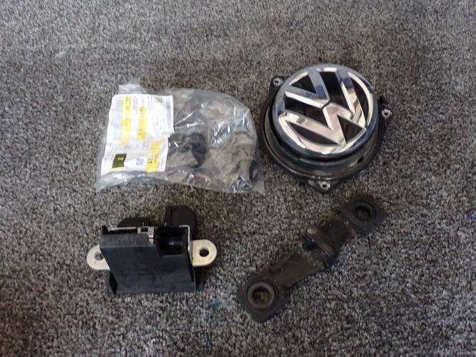 VW GOLF VII de la serrure du capot arrière arrière kpl