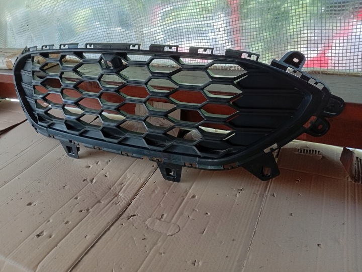 GRILL FORD ST-LINE CUGA MK3 10
